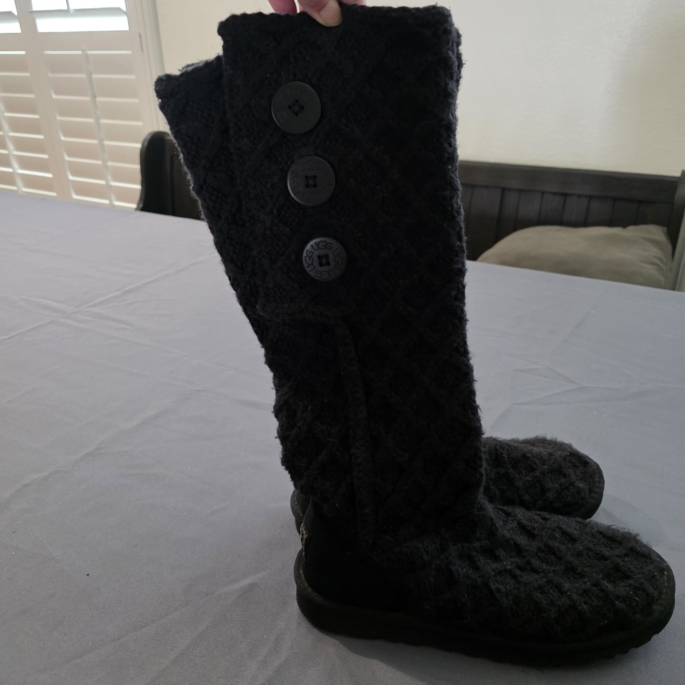 UGG Black Cardi Boots Cozy Knit Design